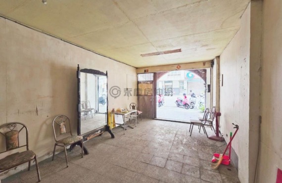 市府城隍廟｜絕版大地坪黃金店面《稀有！買地送屋》