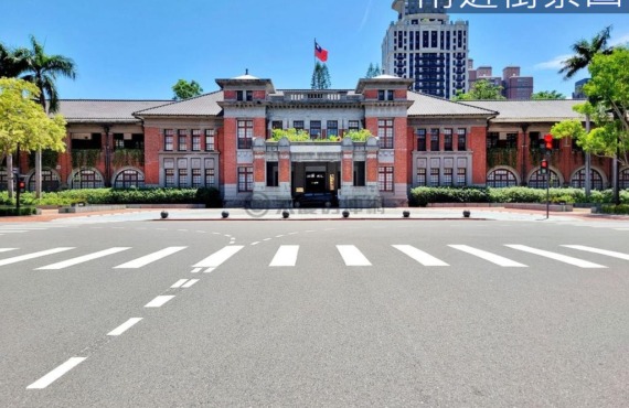 城隍廟臨路連棟住店【宜收租展店】近巨城商圈