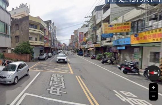 正港中正西路角間店面+8套房(滿租中)