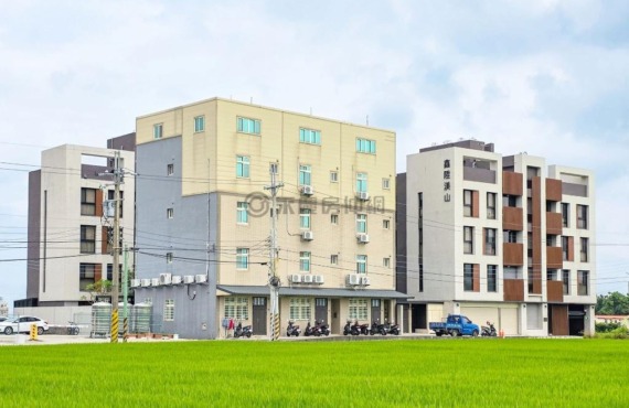 鑫陞渼山｜全新採光平車美三房《田園風光美景無限》