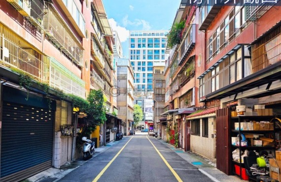 一品華廈｜竹科優質置產五套房《光復關新熱鬧商圈》