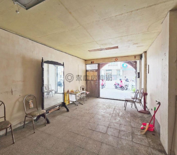市府城隍廟｜絕版大地坪黃金店面《稀有！買地送屋》