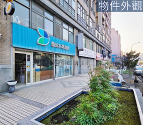 竹北環北｜醒目黃金三角窗店面《挑高、大空間》