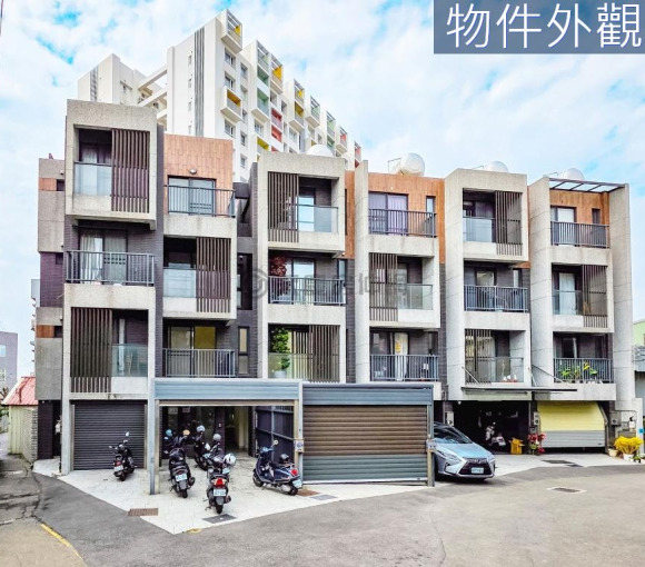 旭盛弄堂2│輕屋齡亮麗臨路別墅《大地坪庭院停車》