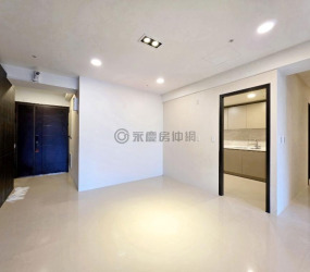 富宇權峰｜雙平車大器景觀四房《超大棟距絕佳屋況》