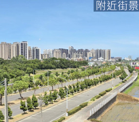 公道路旁｜五代同堂大地坪農舍 《關埔二期旁》