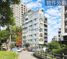 東門護城河｜親水公園平車３＋１房《正市心地段讚》