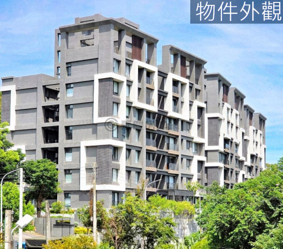 學府首席1｜質感美宅大三房一樓《附帶子母大車位》