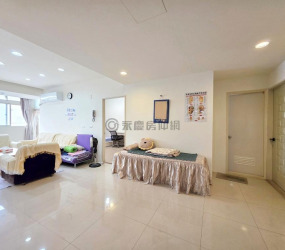 近巨城｜邊間亮麗大三房美寓《屋況漂亮即可入住！》