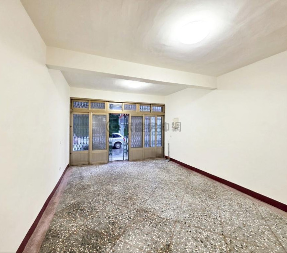 下公館|前後臨路翻新美透天⟪彈性規劃好利用⟫