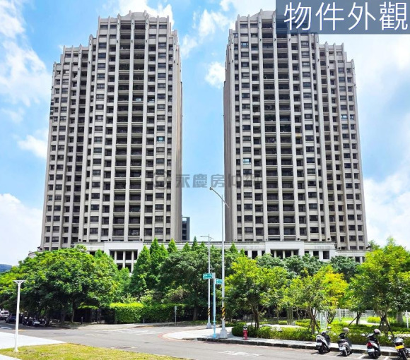 豐邑明日軸｜雙平車大三房視野宅《近高鐵東興學區》