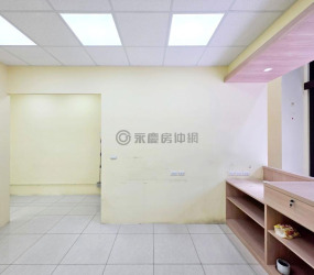 鴻柏鴻儒｜稀有黃金店面附平車《牛埔商圈創業首選》