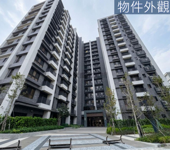 大清新站 | 次頂樓邊間三房