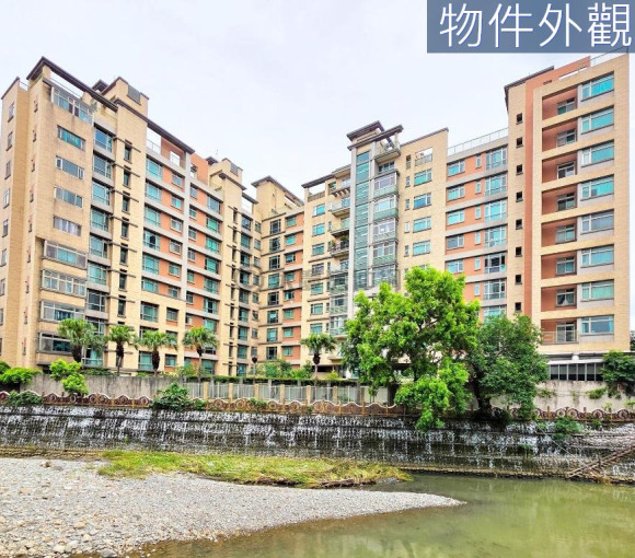 溪霞隱｜庭院一樓大三房平車《花園綠景稀有釋出！》
